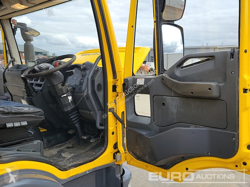 Furgoneta Iveco 100E18
