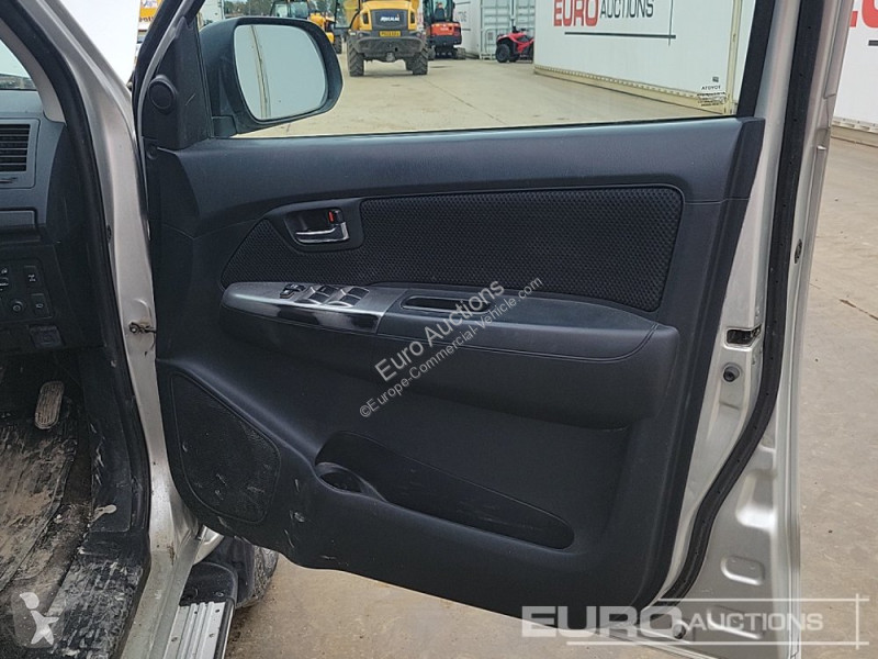 Furgoneta Toyota Hilux