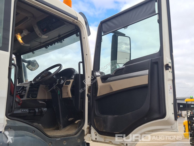 Véhicule utilitaire MAN TGS 35420