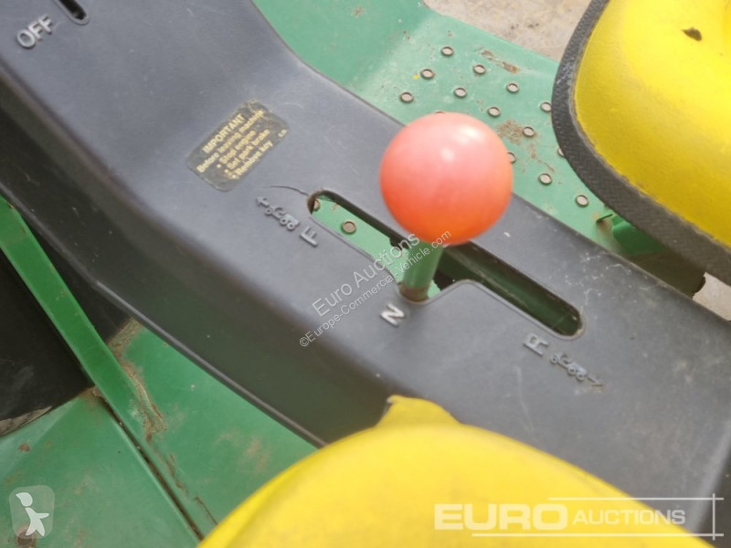 Furgoneta John Deere AMT626