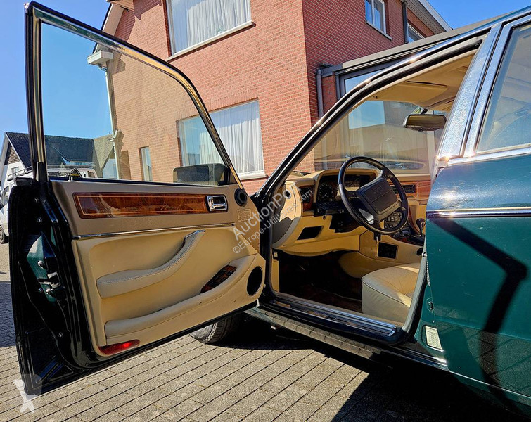 Veículo utilitário Daimler  4.0