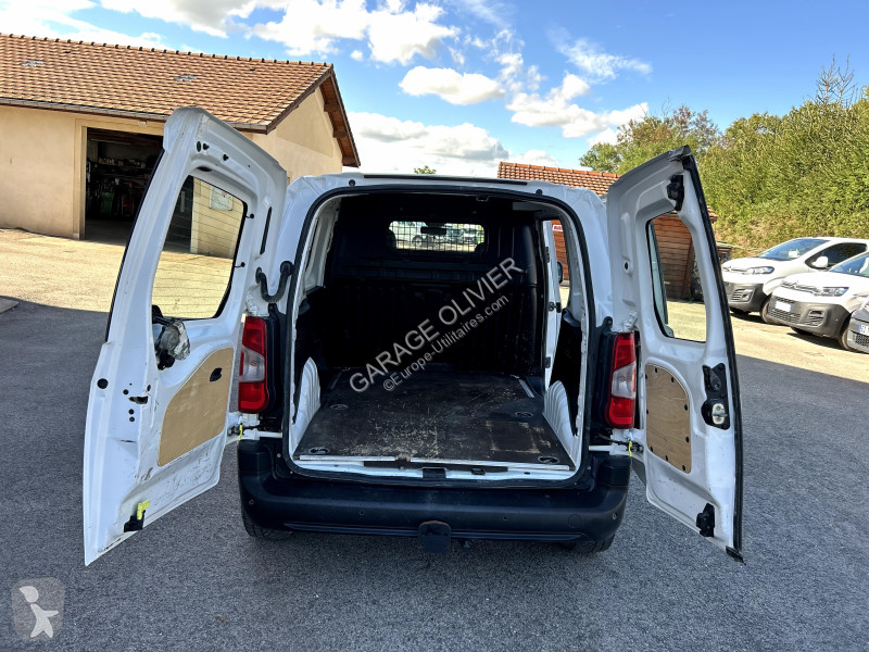 Furgoneta Peugeot 1.6 Bluehdi 100 Premium
