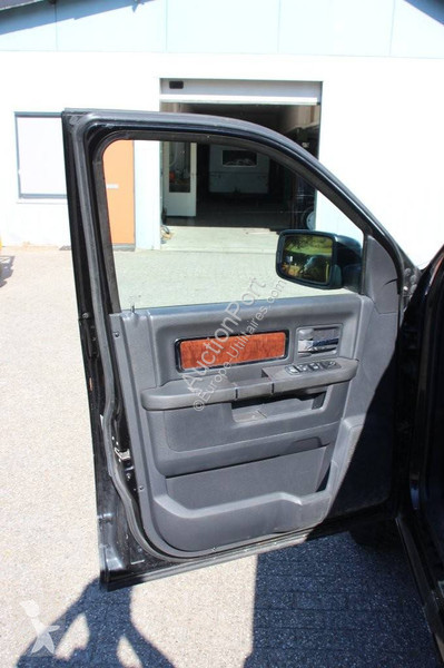Furgoneta Dodge 1500 Ram