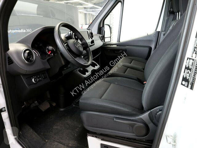 Užitkové vozidlo Mercedes 317...