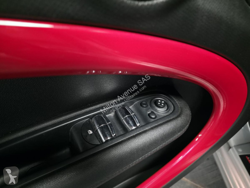 Лекотоварен автомобил Mini