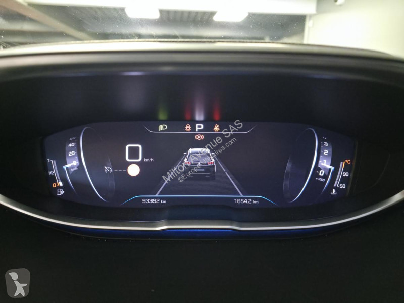 عربة نفعية Peugeot 5008 1.5 BlueHDi - 130 - BV...