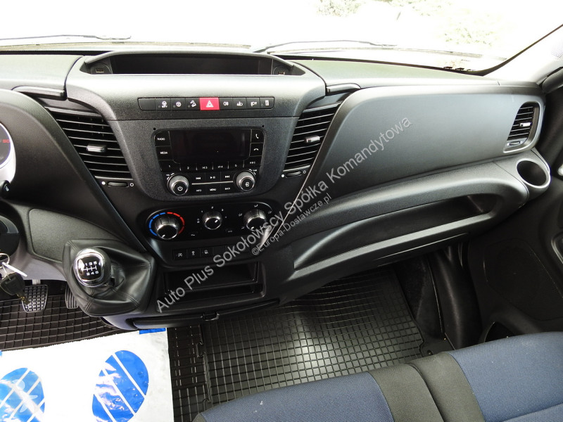 Лекотоварен автомобил Iveco 35C14 DAILY