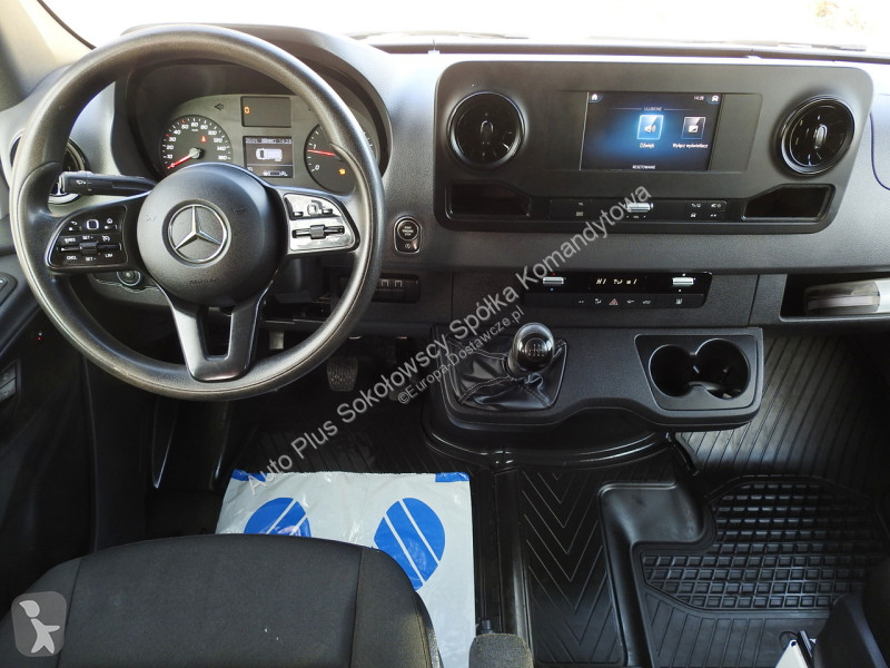 Samochód dostawczy Mercedes 25RAFTER