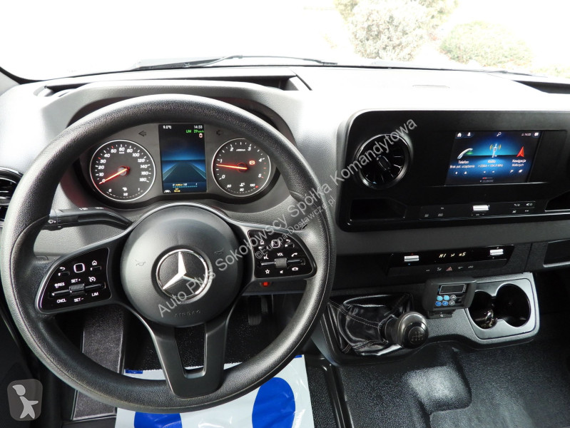 Samochód dostawczy Mercedes 23ASTER