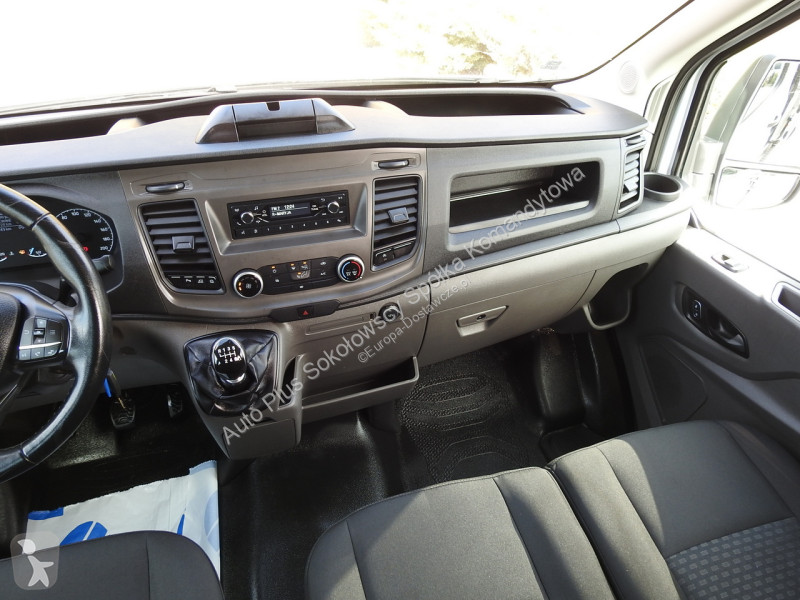 Samochód dostawczy Ford  TRANSIT