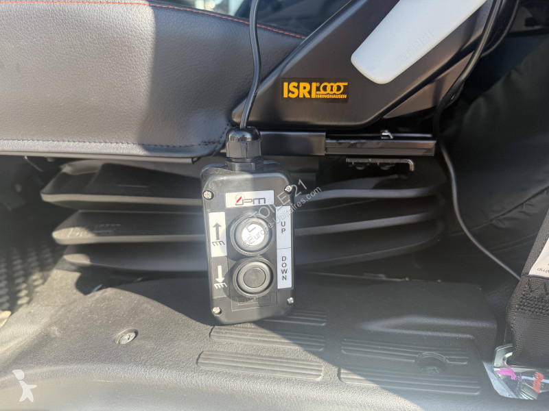عربة نفعية Fuso 4C15NT1E34T1F 4x2 2023
