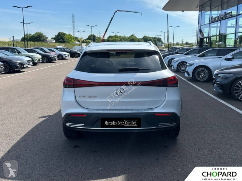 Samochód dostawczy Mercedes EQA 250+
