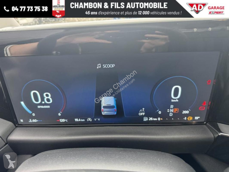 Samochód dostawczy Ford FOURGON 320 L1H1 2.0...