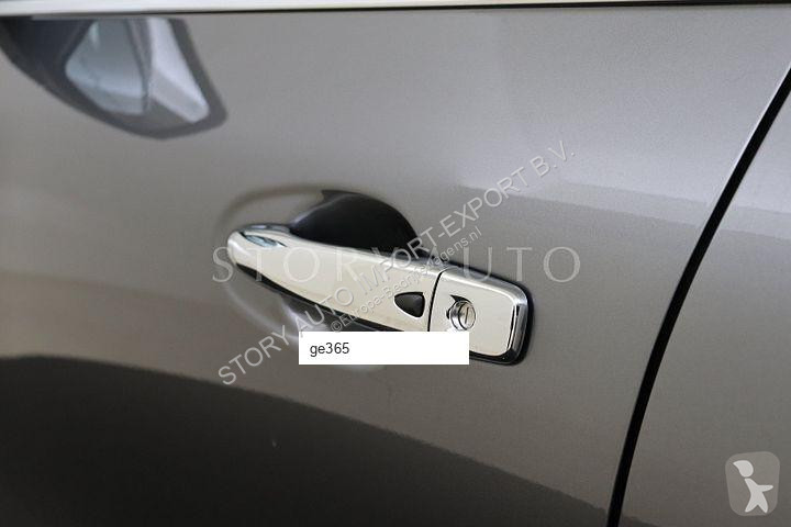 Samochód dostawczy Renault Koleos