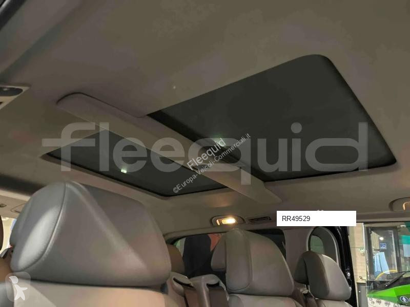 عربة نفعية Mercedes