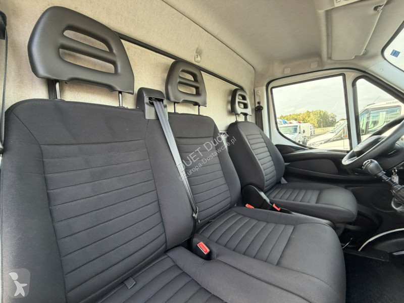 Furgoneta Iveco 35C16 V