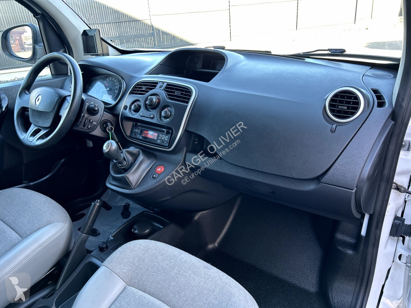 عربة نفعية Renault Maxi Grand Volume 1.5 Blue...