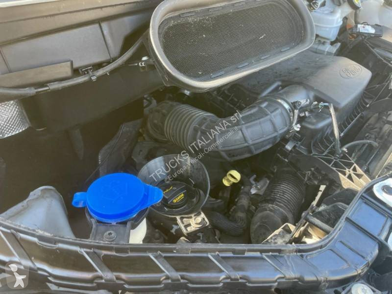 Véhicule utilitaire Ford