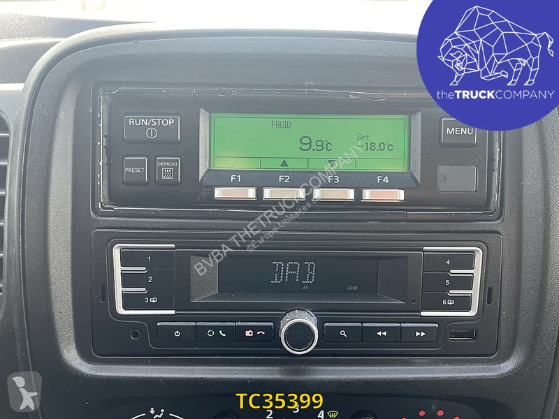 عربة نفعية Renault 145.32 frigo