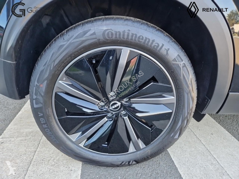 عربة نفعية Nissan QASHQAI