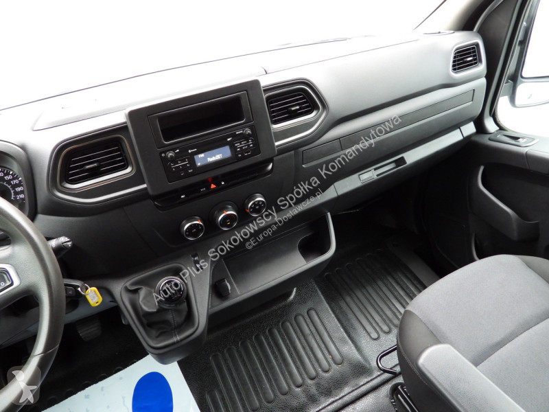 Samochód dostawczy Renault  MASTER
