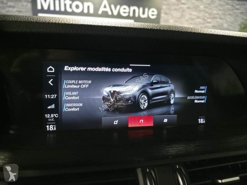 Samochód dostawczy Alfa-Roméo STELVIO 2.2 D -...