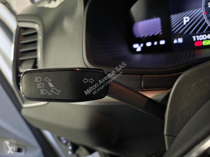 Samochód dostawczy Skoda KAROQ 2.0 TDI SCR -...