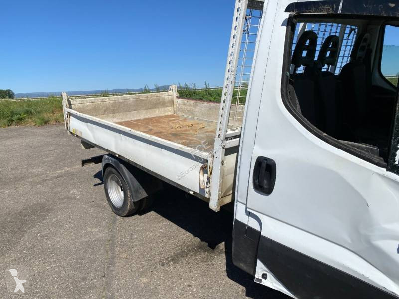 Véhicule utilitaire Iveco