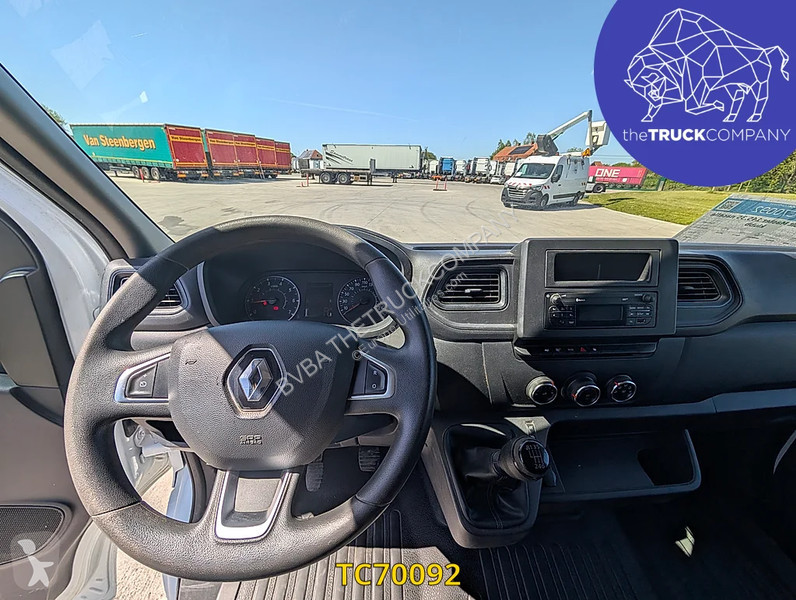 Samochód dostawczy Renault 145.35 nacelle klubb