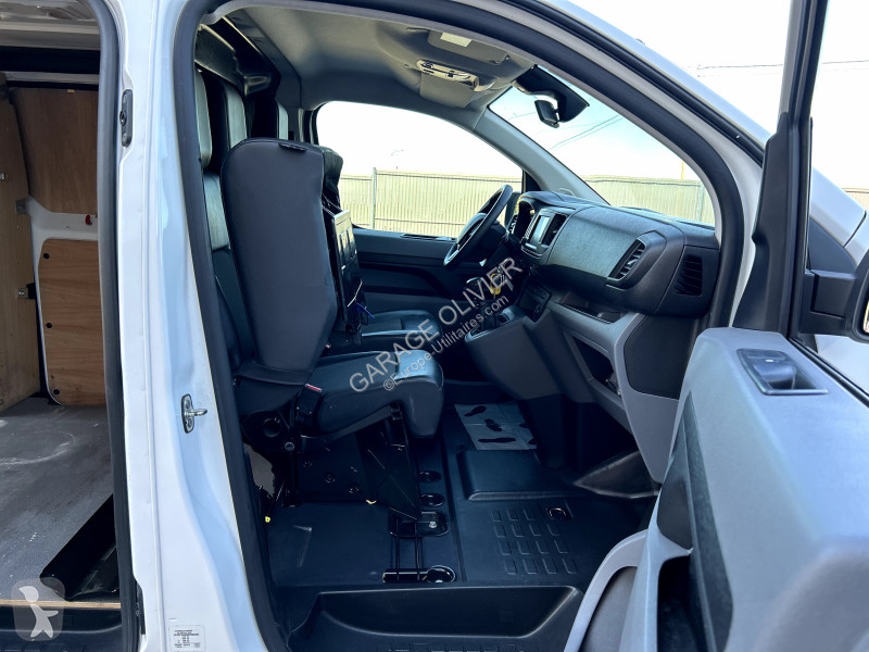 Véhicule utilitaire Peugeot Long 2.0 Bluehdi...