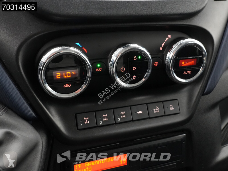 Samochód dostawczy Iveco 70C18 3.0L 4x4...