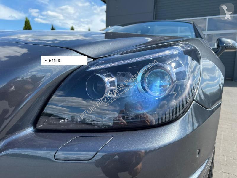 Samochód dostawczy Mercedes SLK 200