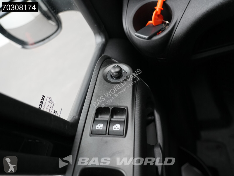 Furgoneta Iveco 35S18 3.0L Automaat Laadklep...