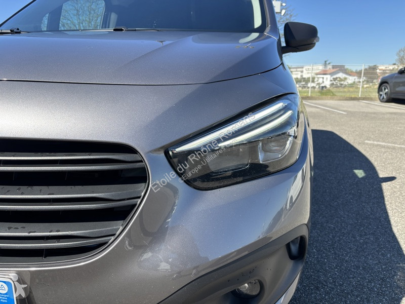 Veicolo commerciale Mercedes 112 CDI Fourgon...