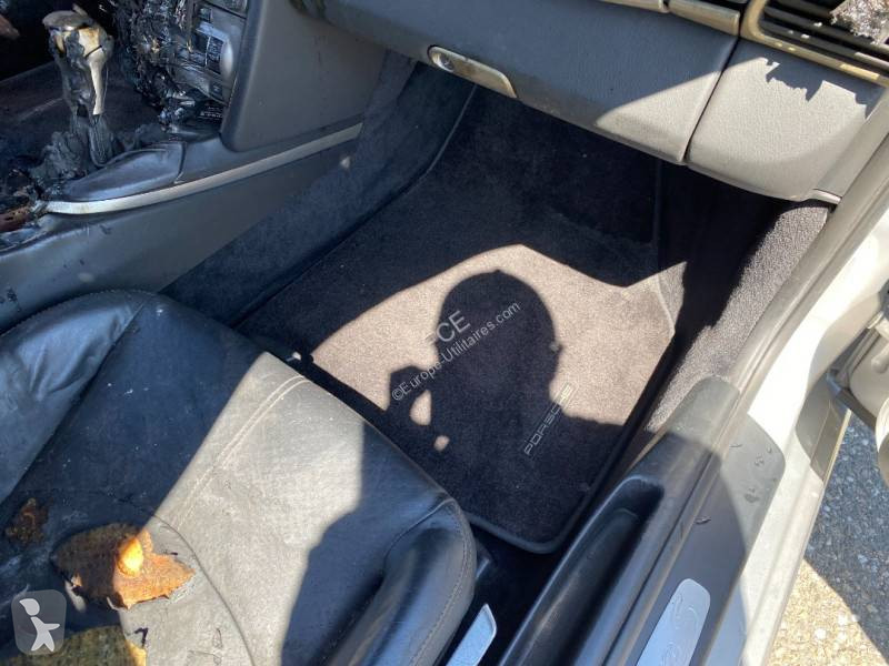 Véhicule utilitaire Porsche