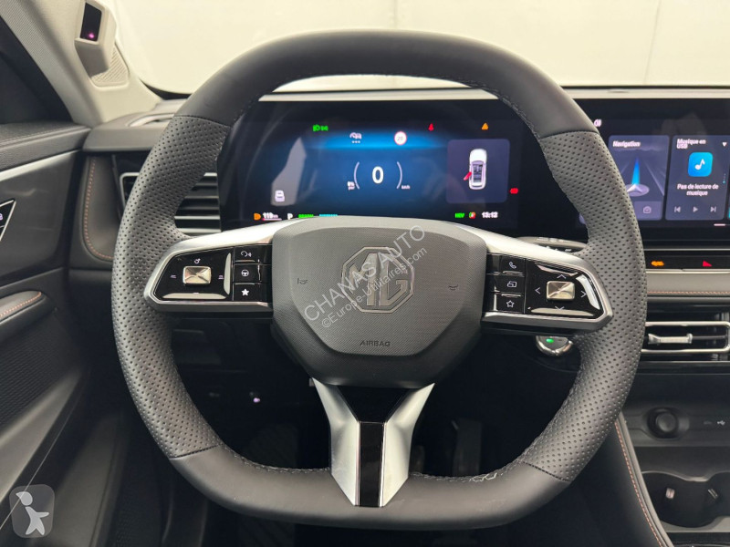 Samochód dostawczy MG 1.5 Hybrid+ 224 Luxury