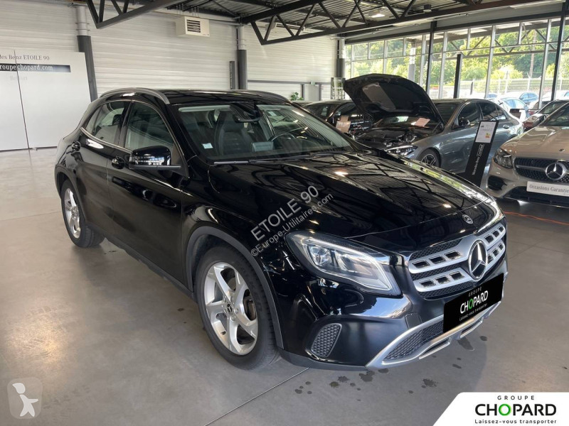 Samochód dostawczy Mercedes GLA 180 7-G DCT