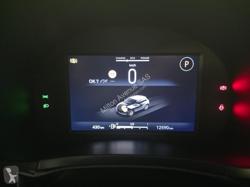 Samochód dostawczy Fiat FIAT 600 1.2 Hybrid -...