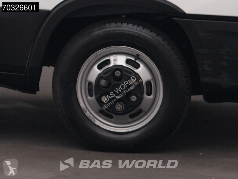 Коммерческий автомобиль Iveco 35C16 3.0L...