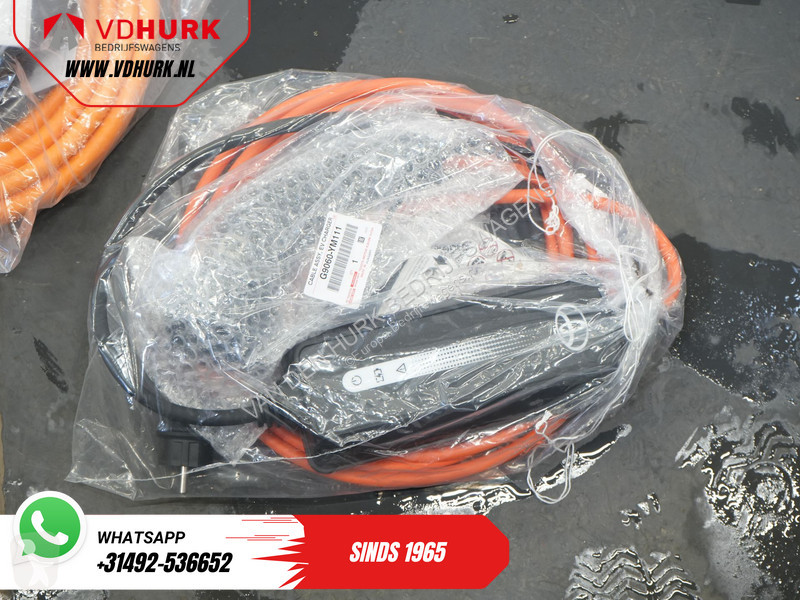 Furgoneta Toyota 230 km WLTP Adapt.Cruise/...