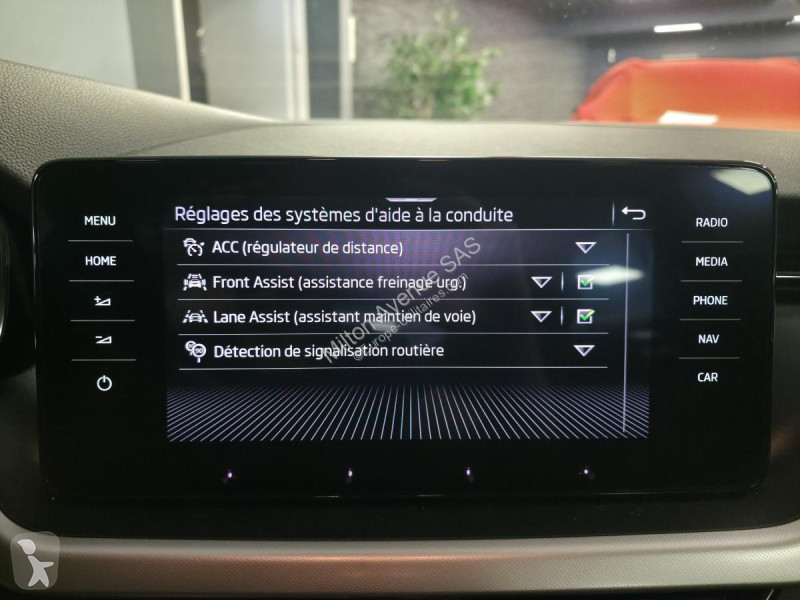 Véhicule utilitaire Skoda SCALA 1.0 TSI Evo -...