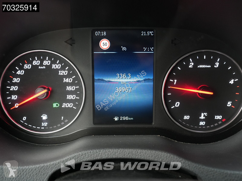 Veículo utilitário Mercedes 317 CDI L2H2 Navi...