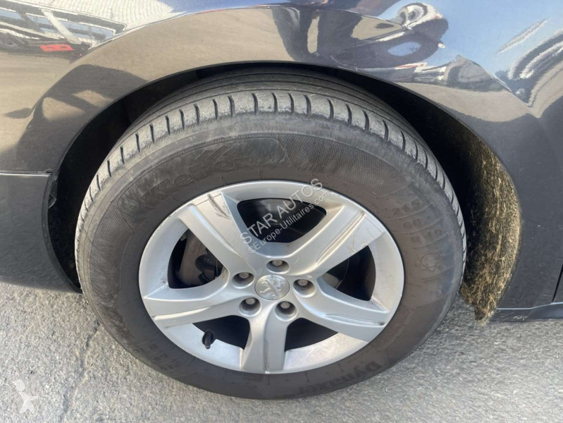 Véhicule utilitaire Peugeot
