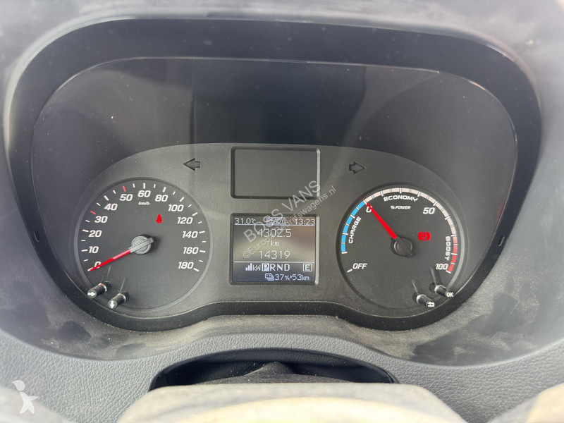 عربة نفعية Mercedes 312 55kWh L2H2 Elektrisch...