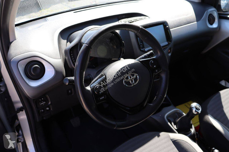 Autoutilitară Toyota