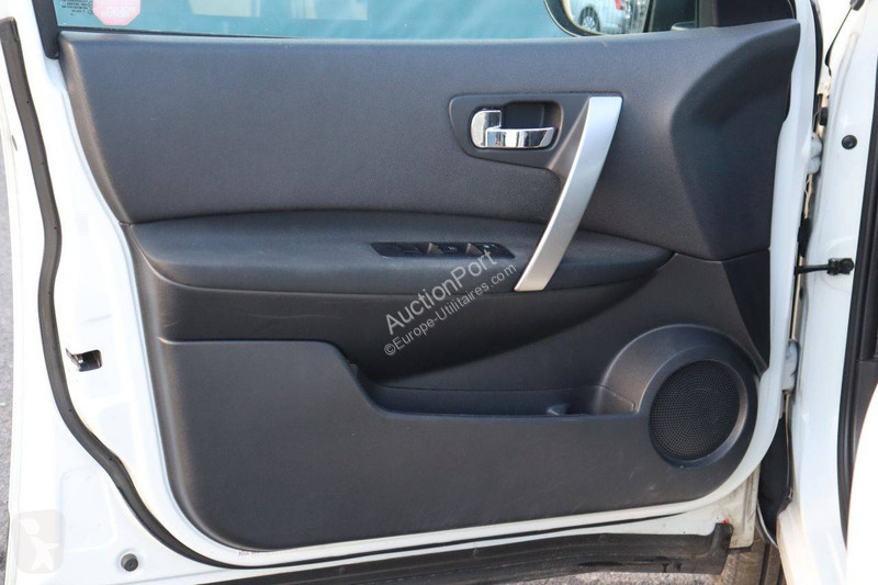 Nissan  QASHQAI Transporter