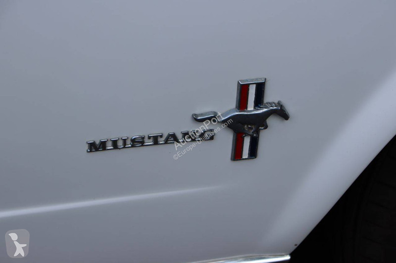 Furgoneta Ford V8