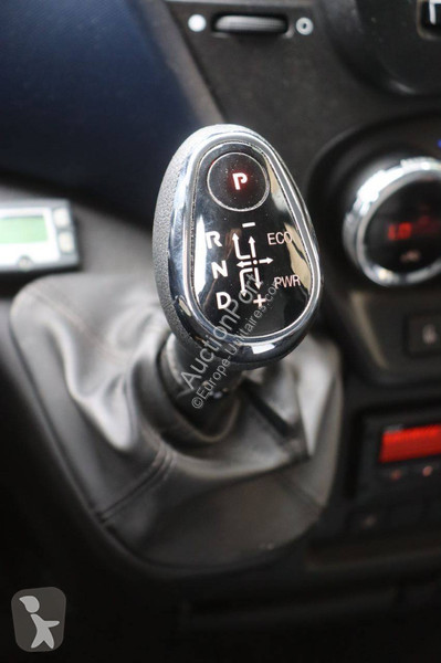 Furgoneta Iveco 70C18