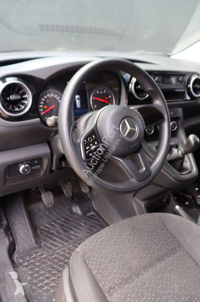 Nyttofordon Mercedes 110 CDI