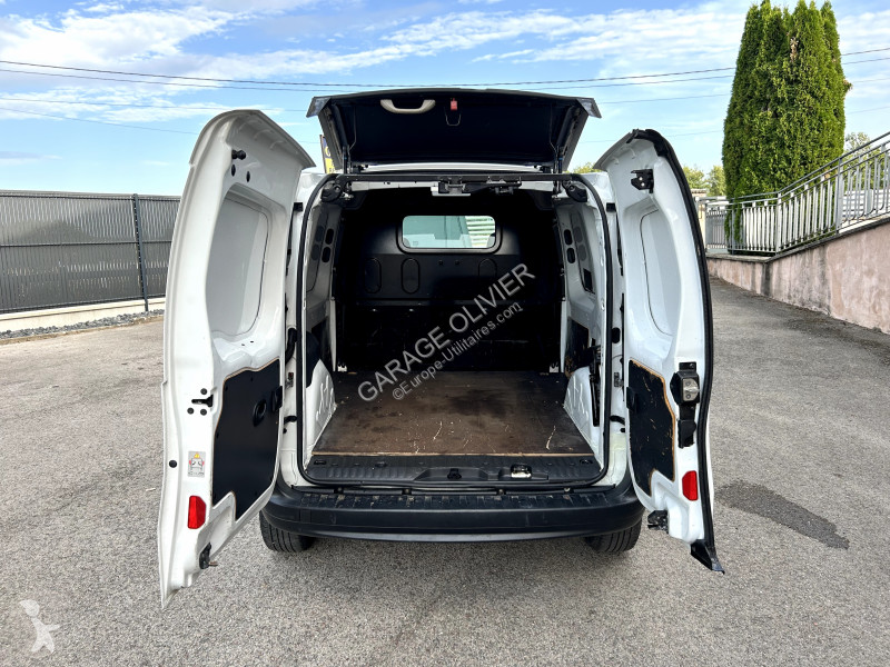 Véhicule utilitaire Renault Exp 1.5 dci 70...